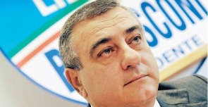Luigi Cesaro_interna