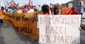 de magistris_cartello_int