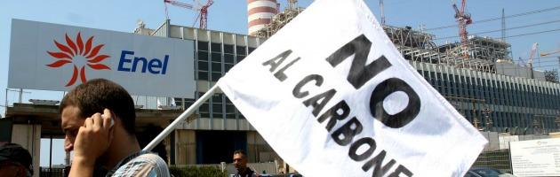 Carbone, il futuro è nero: 1.199 nuove centrali dall’India all’Italia