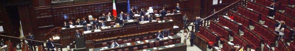 Affitti d'oro della Camera: nuovo scontro Renzi: 'D'accordo con M5S, norma giusta' 