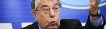 Giovanardi choc: "Stefano Cucchi picchiato dai suoi amici spacciatori"