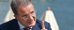 Prodi attacca D'Alema: 'Mente su caduta  del mio governo. E' una gabbia di matti' 