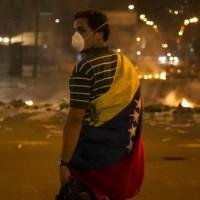 Venezuela, scontri e crisi economica. L’estrema destra tenta la presa del potere Venezuela