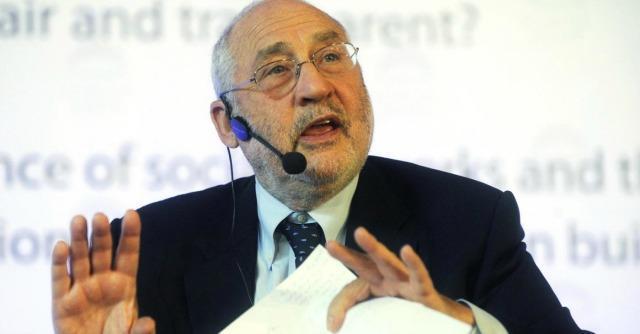 Ue, gli economisti Stiglitz e Fitoussi attaccano euro e salvataggi bancari