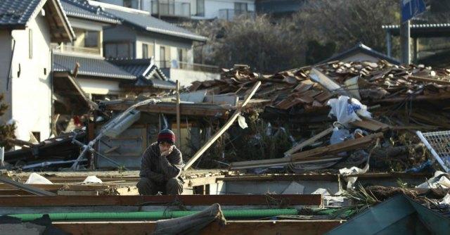 Fukushima, la città del disastro nucleare con un suicidio ogni dieci minuti