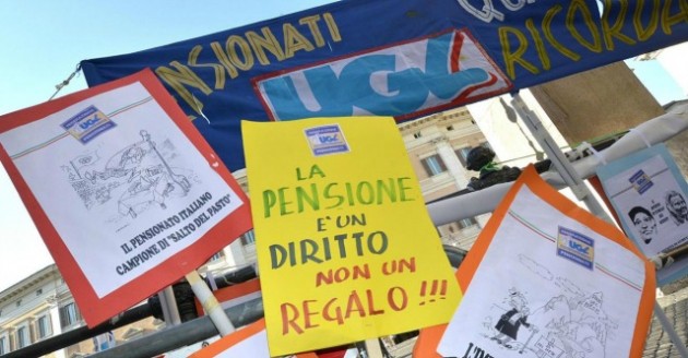 proteste pensioni 640