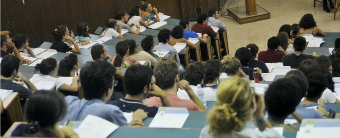 “All’università errori da terza elementare: recuperiamo la lingua italiana”: l’appello dei docenti