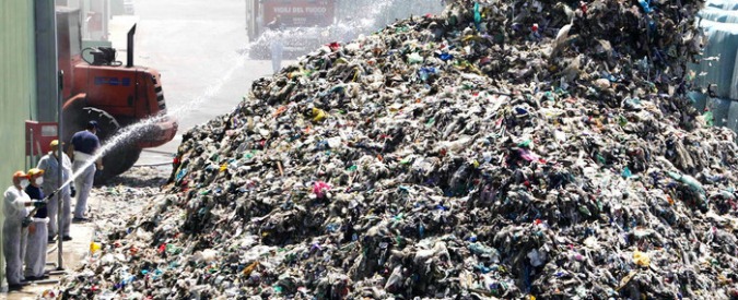 Umbria, lo spettro di Cosa nostra sulla gestione dei rifiuti: nell’interdittiva antimafia i legami pericolosi della Gesenu