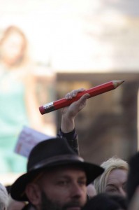 Milano, manifestazione per solidarietà dopo attentato Charlie Hebdo