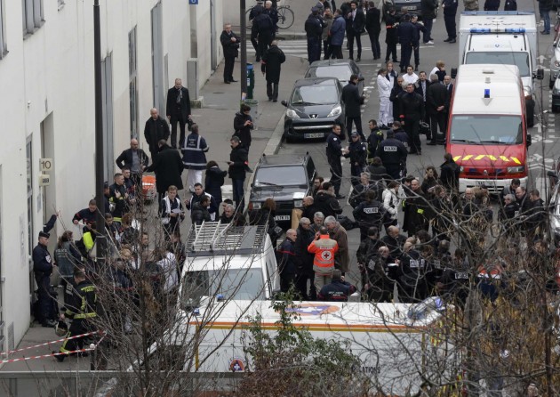 Parigi, sparatoria nella sede di "Charlie Hebdo"