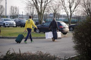 I giocatori del Parma escono dal centro Sportivo di Collecchio