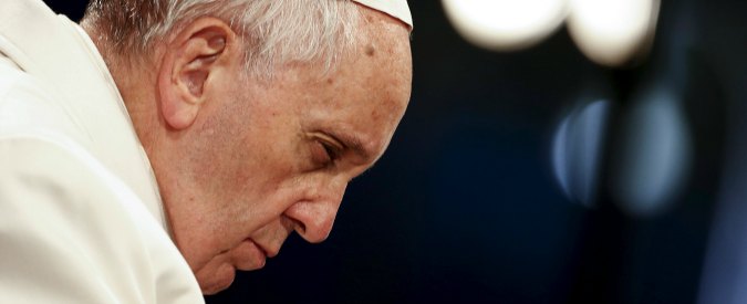 Papa Francesco: “Basta raccomandazioni, generano illegalità e corruzione”