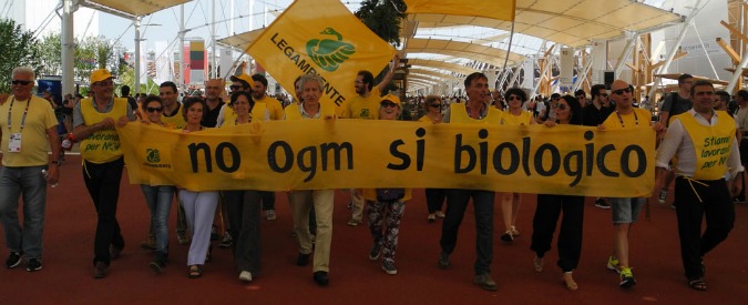Expo 2015, prima protesta tra padiglioni. Legambiente: “No ogm, sì al biologico”
