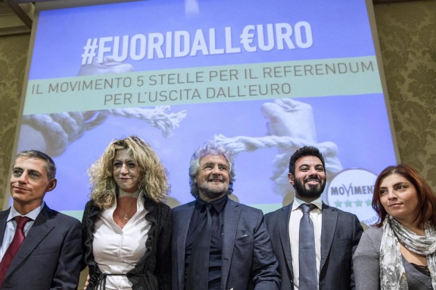 M5S - Beppe Grillo presenta il referendum sull'Euro