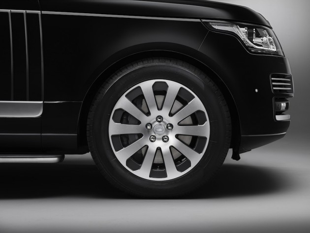 Range Rover Sentinel