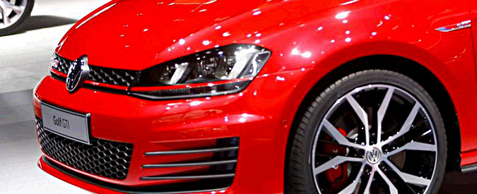 Volkswagen, maxifrode sulle emissioni ambientali. Rischia multa da 18 miliardi