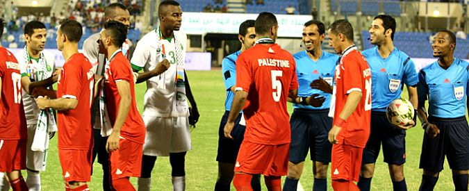 Calcio, la storica partita della Palestina: giocherà per la prima volta in casa