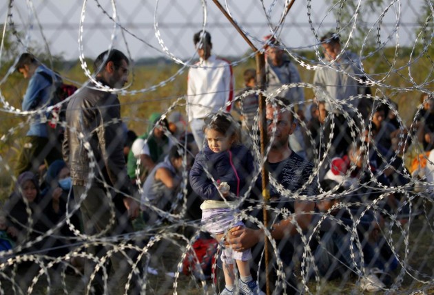 L'Ungheria chiude le frontiere, arrestati già 10mila migranti