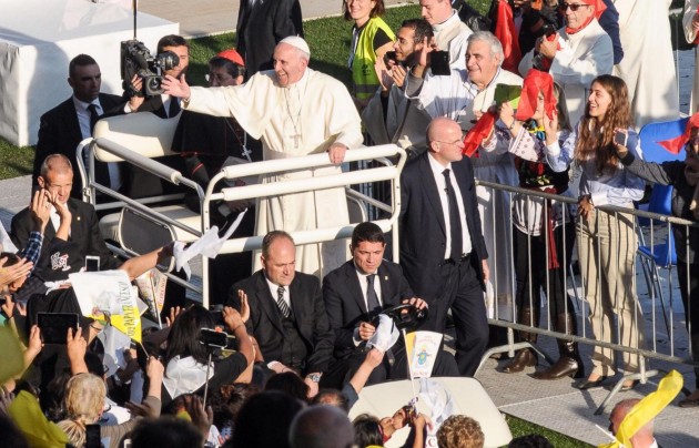 Papa Francesco allo Stadio Artemio Franchi di Firenze