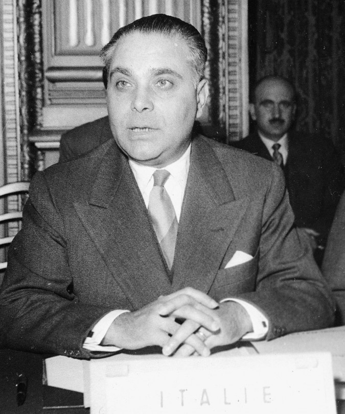 1905-’71 - Bernardo Mattarella, ex ministro, padre del capo dello Stato - LaPresse
