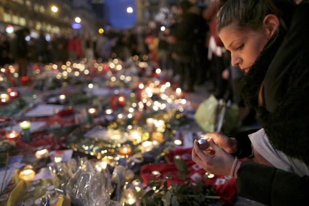 Bruxelles, giorno dopo attacchi: tra controlli e commemorazioni