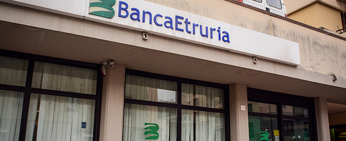 Banca Etruria, sotto inchiesta per bancarotta fraudolenta tutto il vecchio cda. C’è anche il padre del ministro Boschi