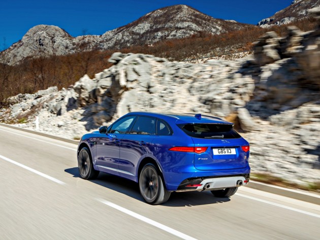 JAGUAR F-PACE