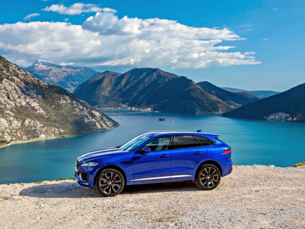 JAGUAR F-PACE