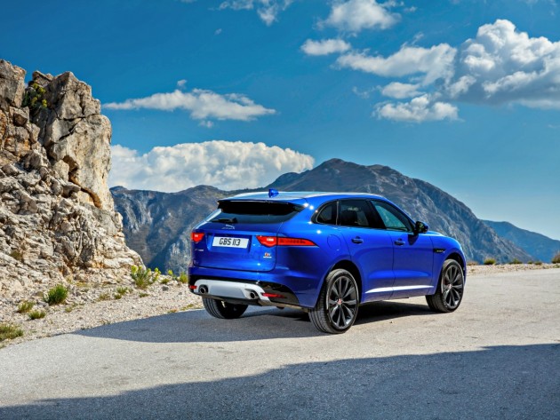 JAGUAR F-PACE