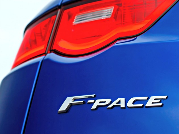 JAGUAR F-PACE