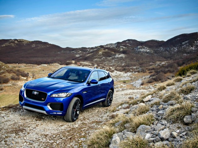 JAGUAR F-PACE