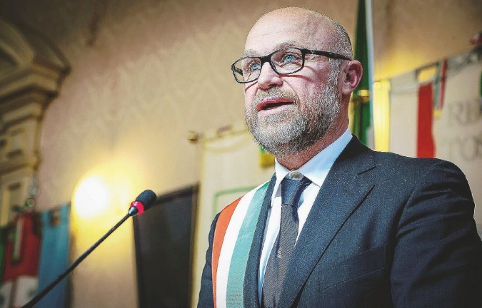 Nogarin, il “casino puttano” per il reato che ancora non c’è