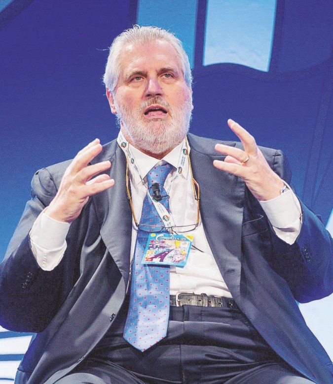 Nei guai -  La Corte ripristina le accuse a Fabrizio Palenzona - Ansa