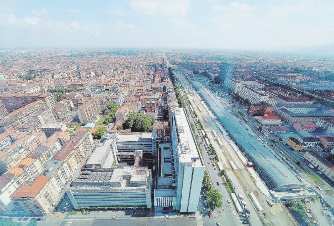 Dall’alto - La stazione Tav di Porta Susa, opera di recente costruzione