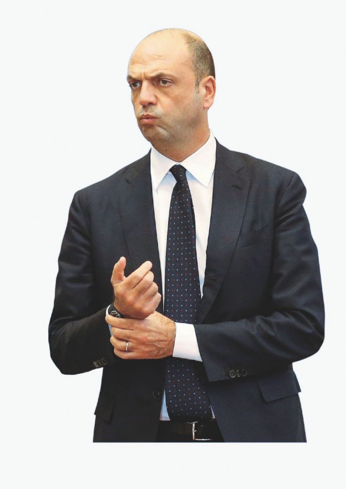 Il governo balla in Senato: deve cambiare l’Italicum