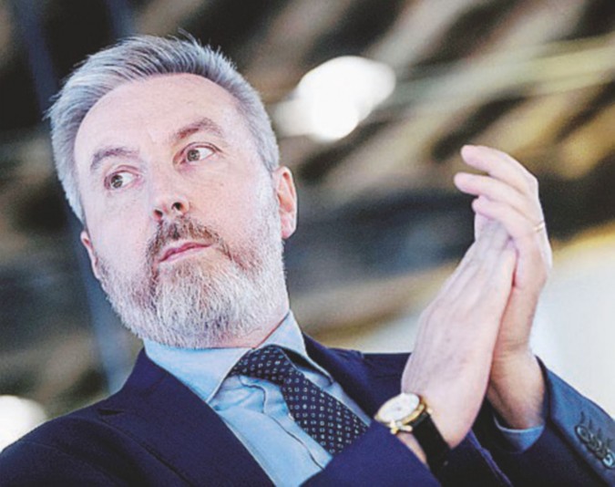 Il Pd ai suoi: firmate o niente referendum. Ma non è vero