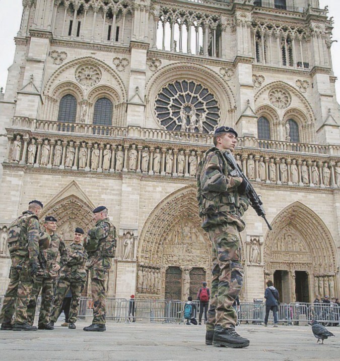 Dalla Francia all’Italia oggi i musulmani pregano nelle chiese