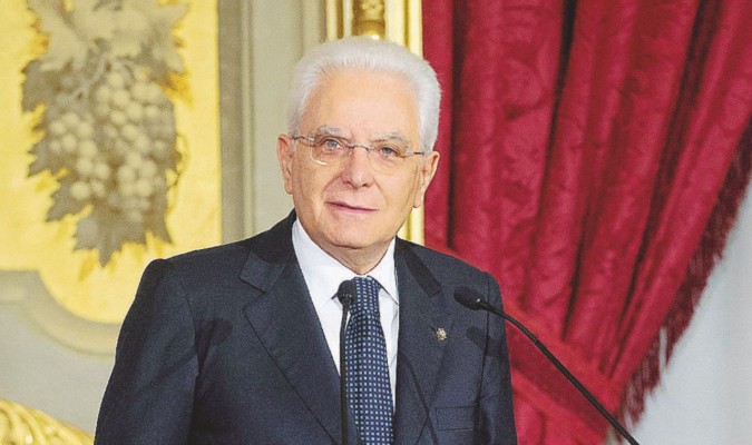 Quirinale, la tradizionale cerimonia di consegna del "Ventaglio" al Presidente della Repubblica