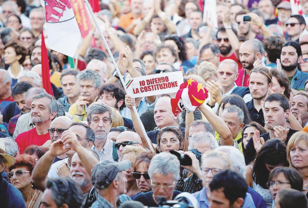 Costituzione: Landini, si dovrà rispondere a questa piazza