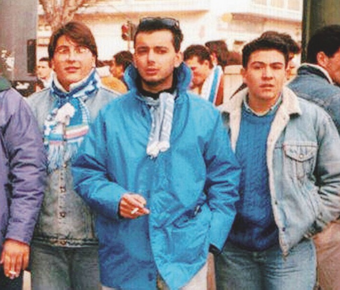 Fabrizio d’Esposito -  Giornalista del Fatto e tifoso del Napoli, qui in trasferta a Milano nell’87 -  Foto Club Napoli Piano di Sorrento