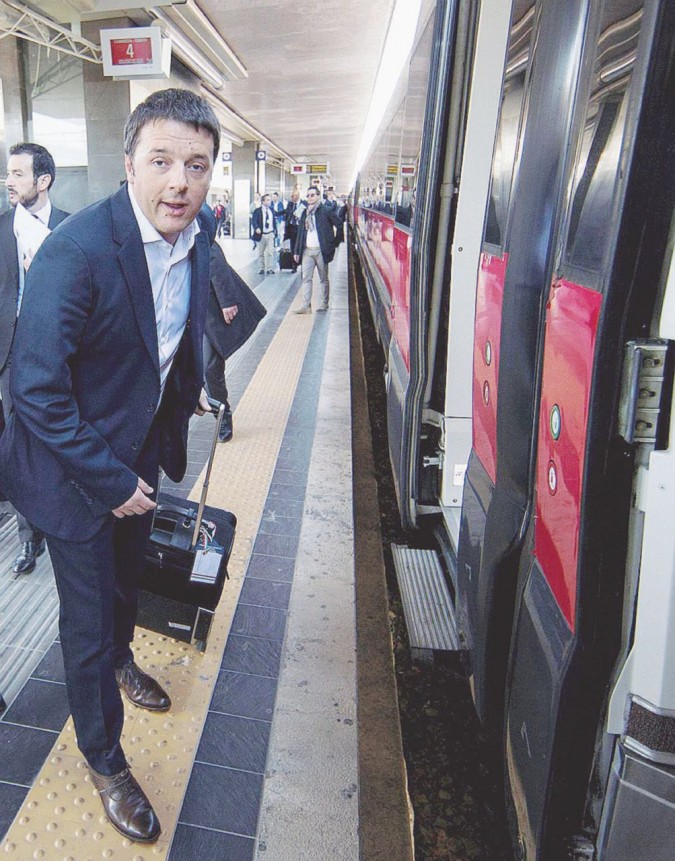 Binario unico - Il governo studia gli spot referendari per i treni - Ansa