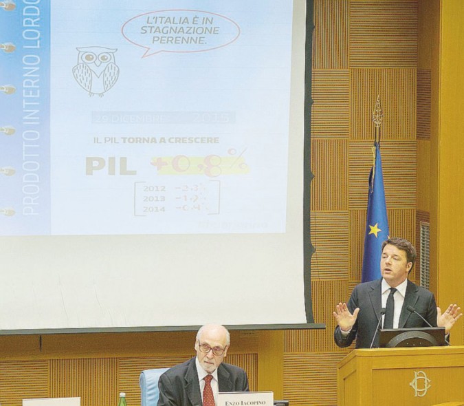 Renzi durante la conferenza stampa di fine anno - Ansa