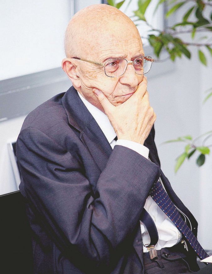 “Due Camere sono troppe. Ora ci sono Ue e Regioni”