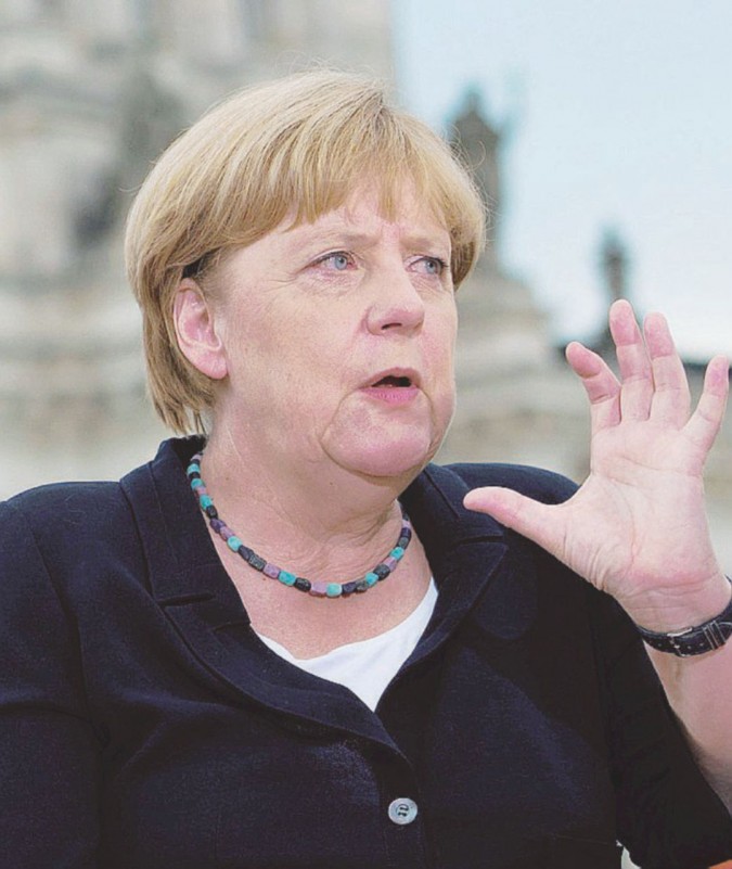 Angela Merkel durante un'intervista a Berlino