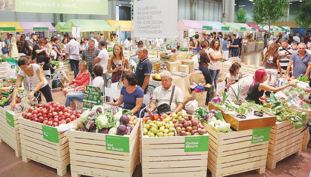 Gli italiani risparmiano su tutto ma non sui prodotti biologici