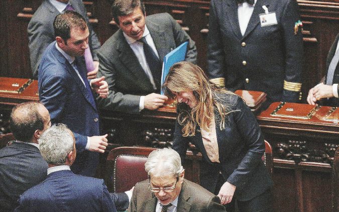 Il ministro delle Riforme Boschi dopo l’ultima approvazione del Senato - Ansa