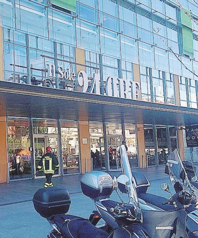 Il quotidiano - La sede del “Sole 24 Ore” a Milano - Ansa