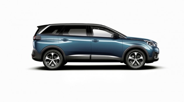 PEUGEOT 5008