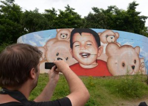 Un murales dedicato al picoclo Aylan a Francoforte