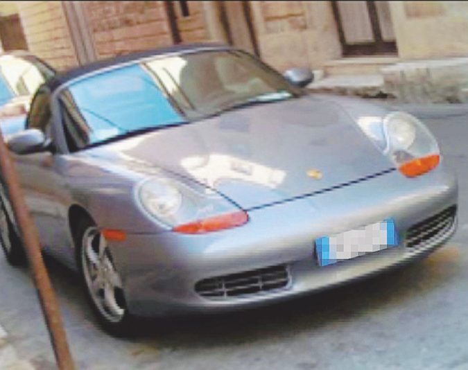 Censure - La Porsche pagata 1.355 euro